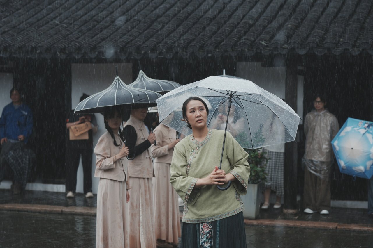 让沉默的青年迸出惊霆？