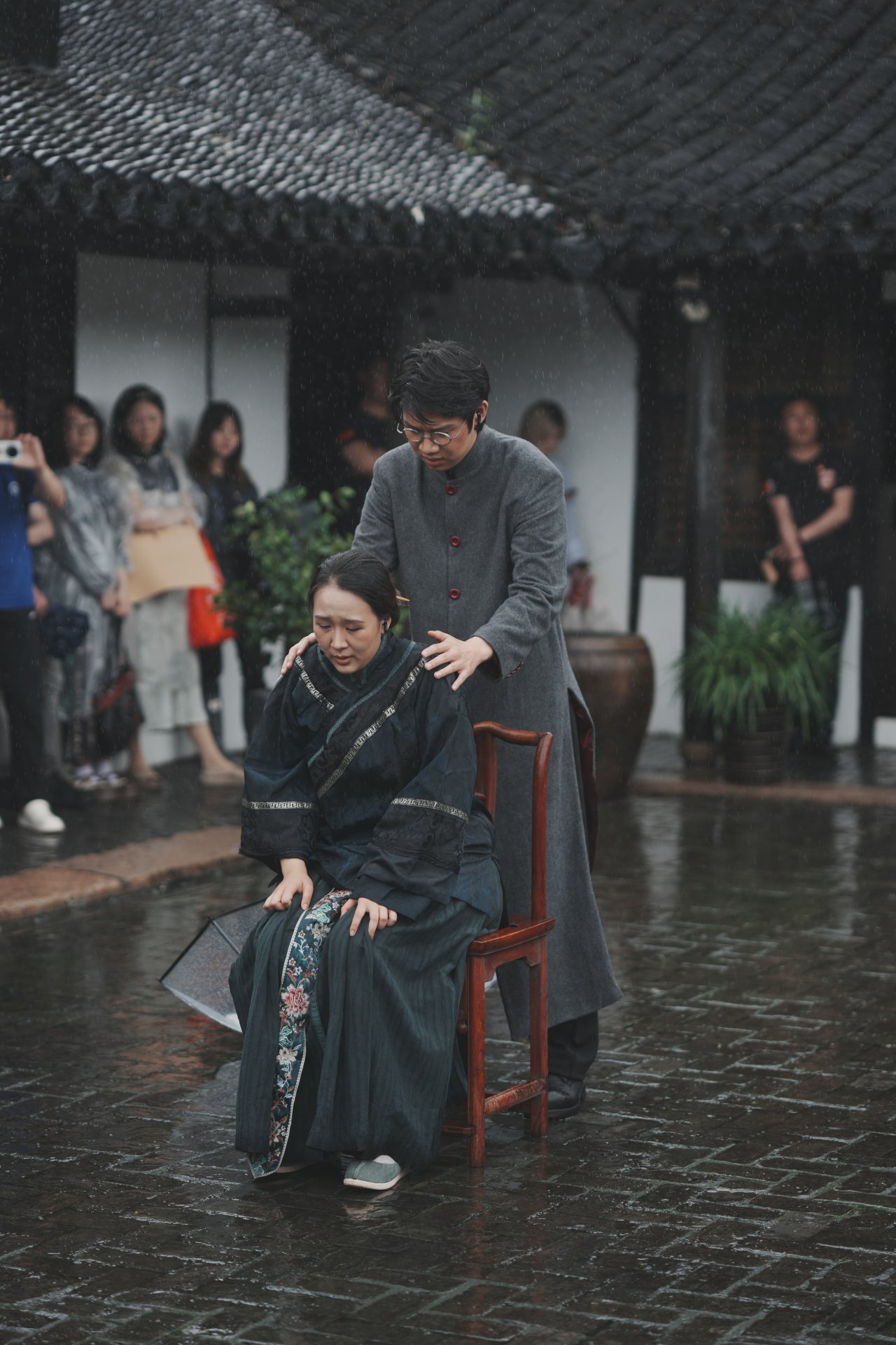 又是怎样的雨