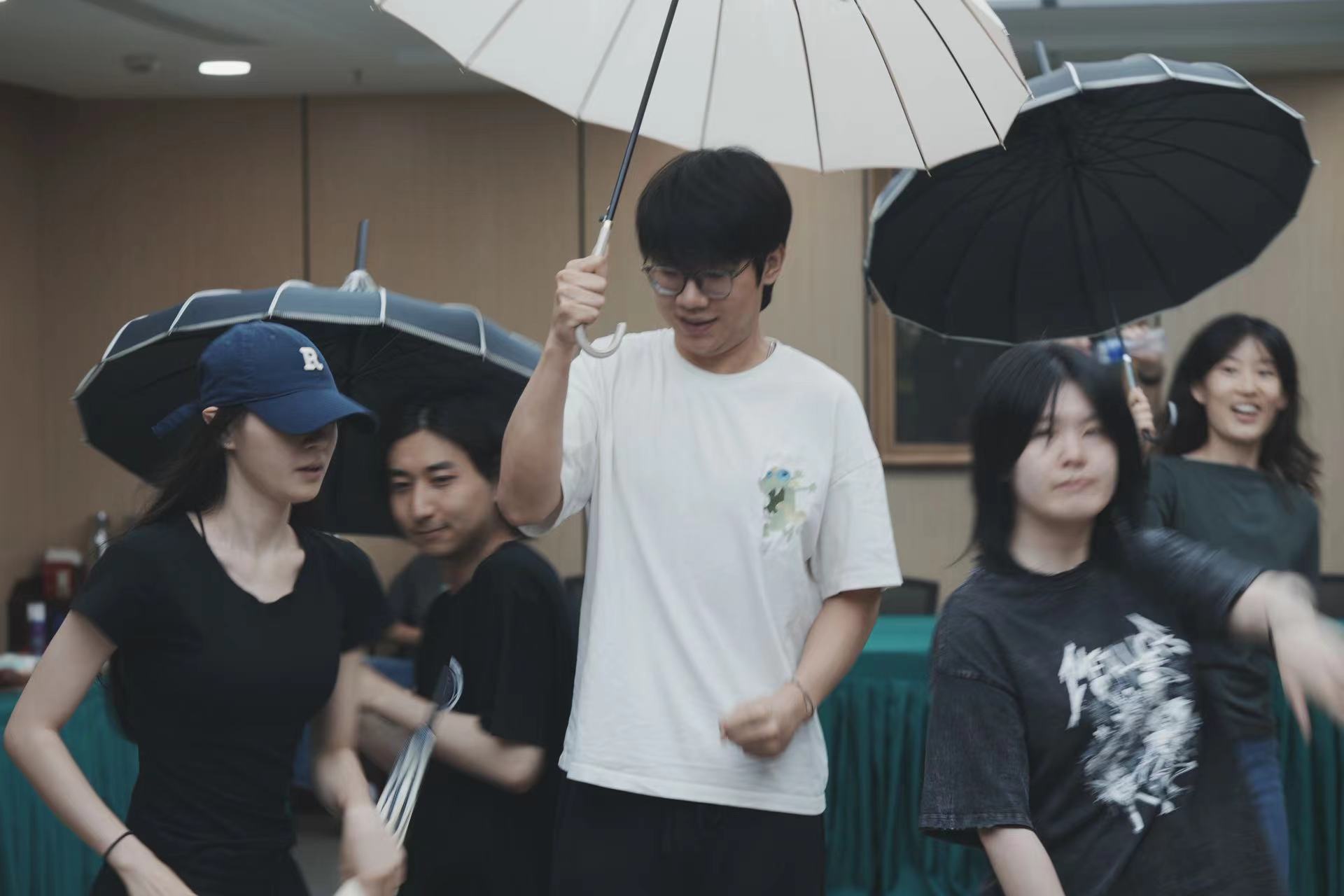 戏文系发布时间